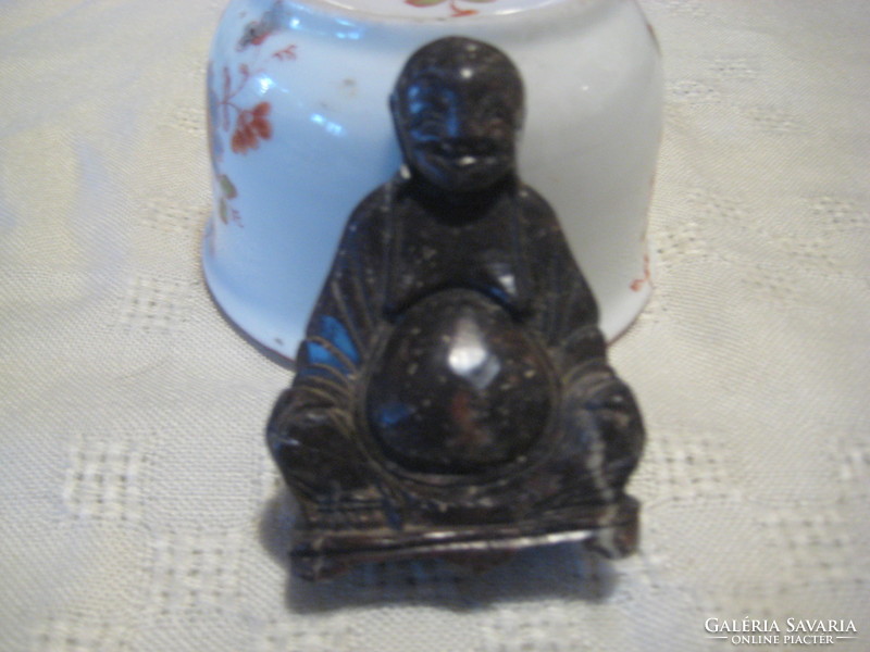 Budha , kézi , barna  zsírkő  faragás  , 60 x 82  mm
