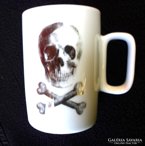 Death's head cup, mug 3 dl.