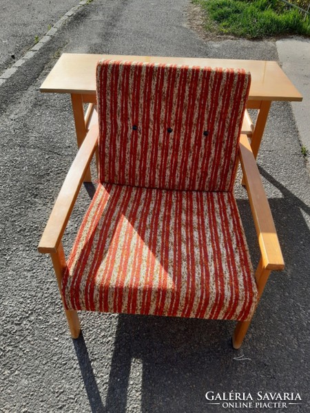 Retro table and 2 armchairs