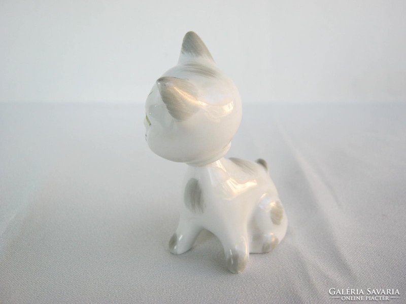 Aquincumi porcelán cica macska