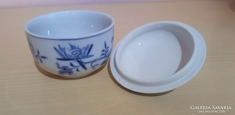 Old Meissen porcelain bonbonier with blue and white pattern with swords