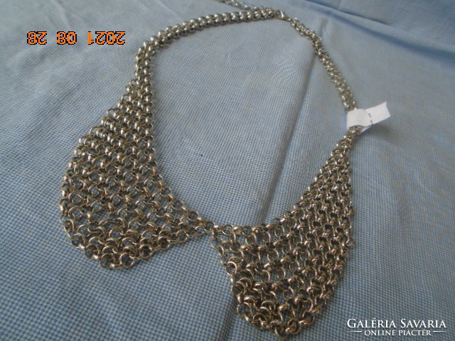 NAGYON EGYEDI SKANDINÁV ACÉL COLLIER FULL LUXUS DARAB