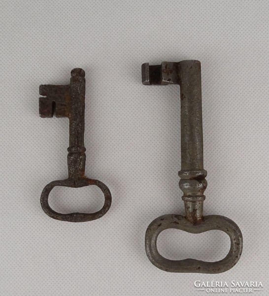 1F722 Antik kulcs csomag 2 darab