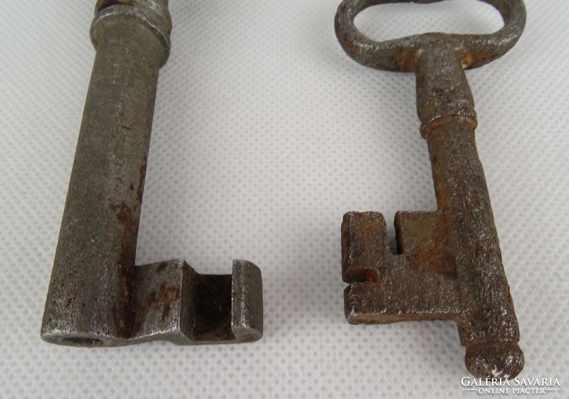 1F722 Antik kulcs csomag 2 darab