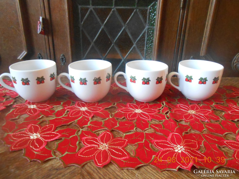 Zsolnay porcelain mug with strawberry pattern