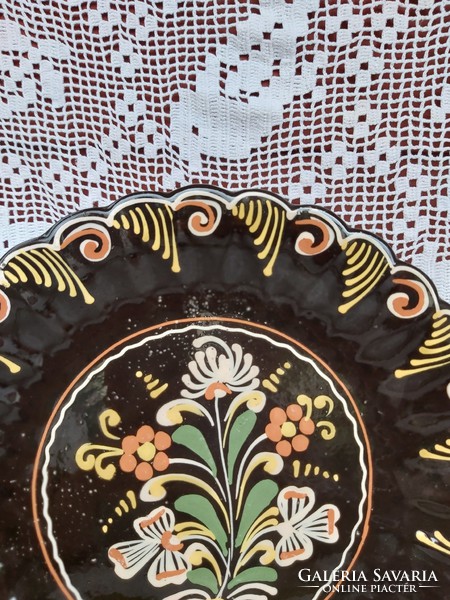 Hódmezővásárhelyi ? 28.5  cm-es virágos falitányér tányér , Nosztalgia