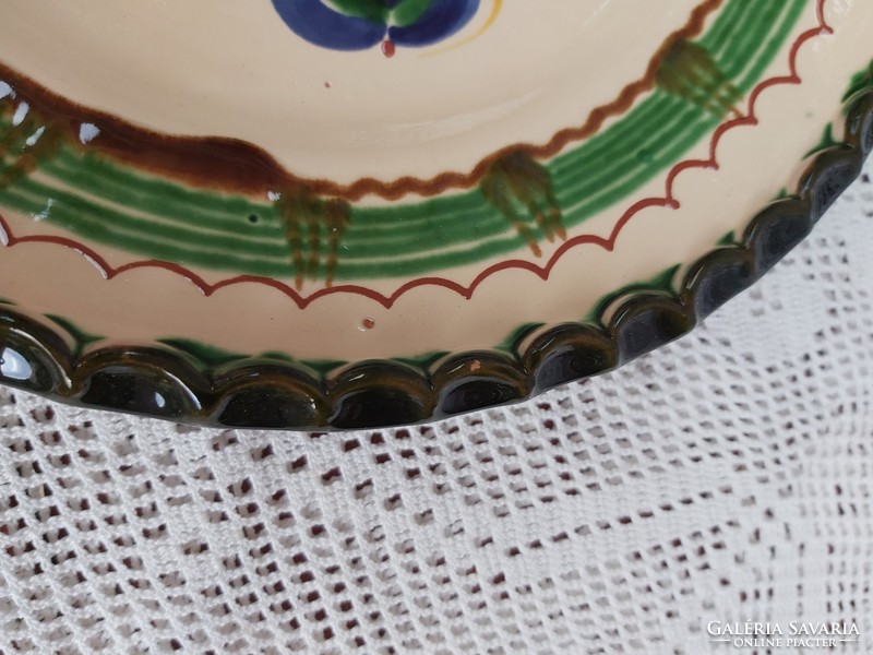 Gyönyörű Hódmezővásárhelyi 29.5  cm-es virágos zöld falitányér tányér , Nosztalgia