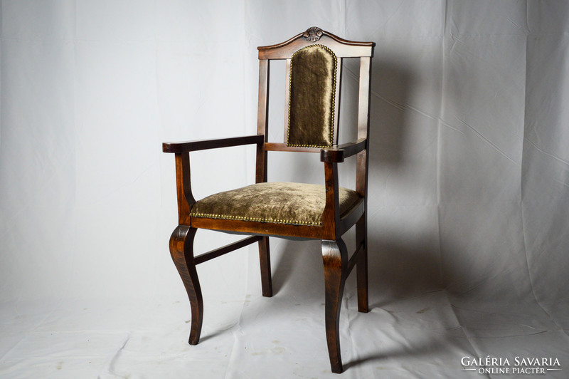 Antik Neobarokk karfás szék (restaurált)