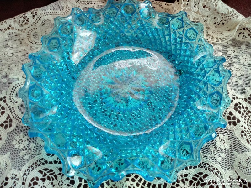 Cast glass bowl