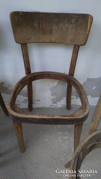 5 darab antik art deco ill. thonet jellegű fa székek felújításra, lehetőleg egyben eladó 10000.- ft