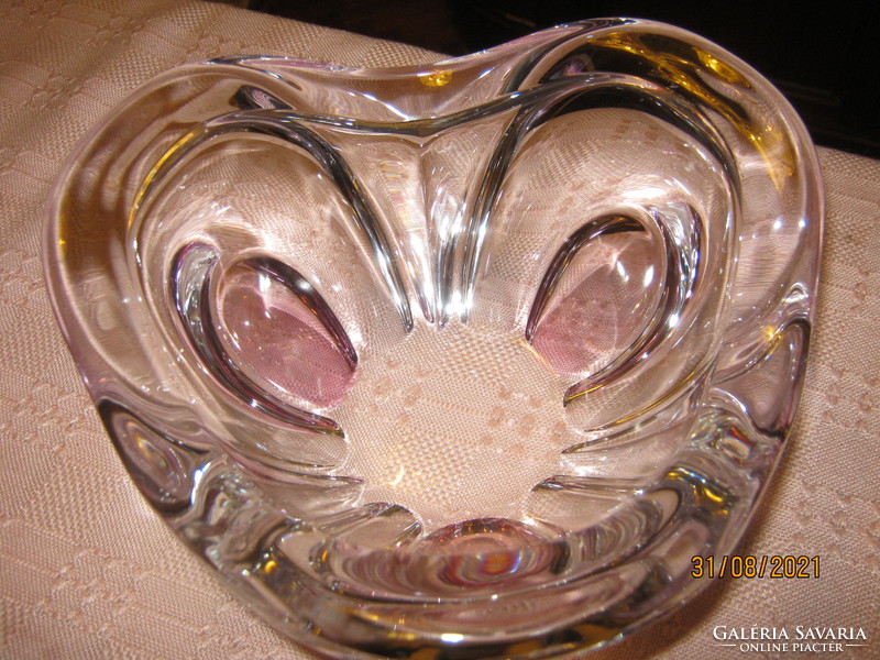 Czech glass bowl in thick village