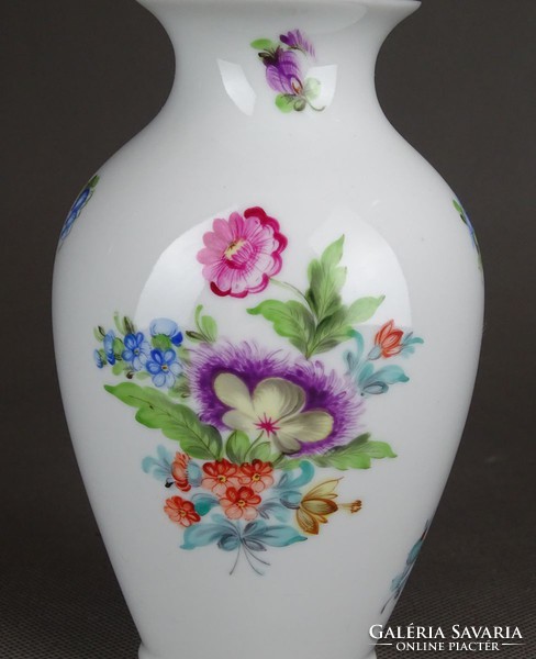 1F894 Kisméretű virágmintás Herendi porcelán váza 14 cm
