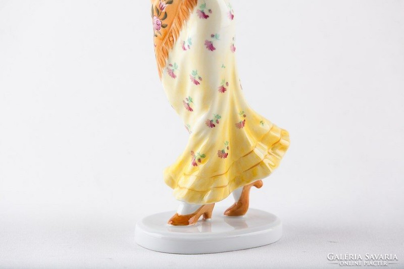 HERENDI, BÁJOS CARMEN CIGÁNY LÁNY KÉZZEL FESTETT PORCELÁN FIGURA, HIBÁTLAN! (P011)