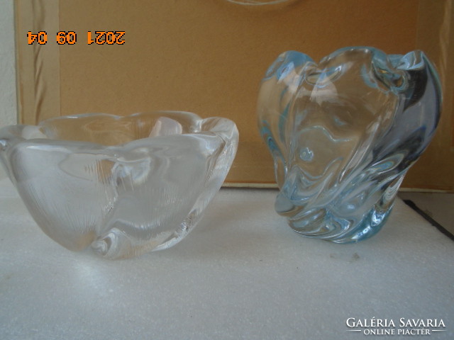 2 pcs vase vase and offering ca 2 x 2 kg of item