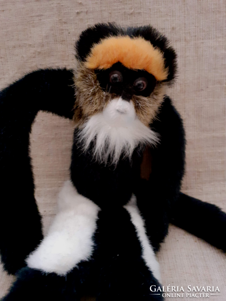 Szép állapotú  Wild Jelzett pluss majom üveg szemekkel a kezei tépőzárral összefogható