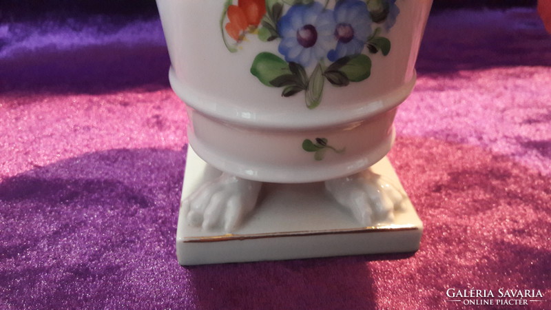Herend claw vase 1.