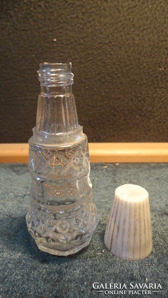 S21-118 art-deco bottle with plastic threaded cap