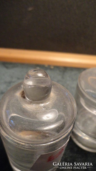 S21-102 pair of art-deco vials with glass lids