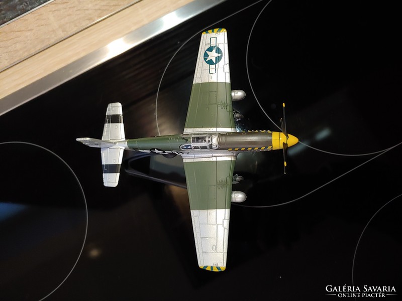 North american p-51b mustang 1944 usa metal airplane 1:72 h14cm