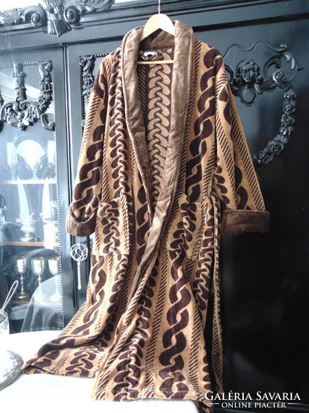 Elegant 100% cotton (terry / plush) thick men's robe
