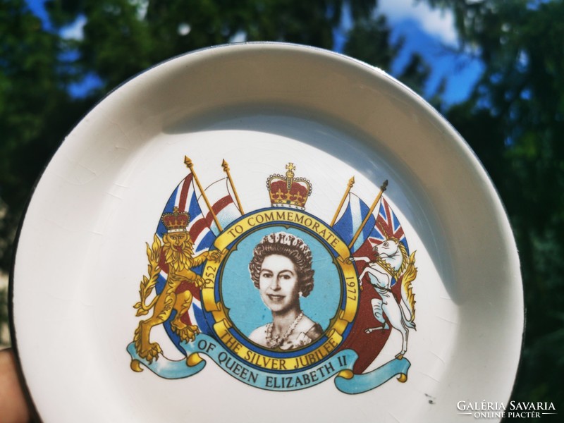 II. Anniversary bowl of Queen Elizabeth