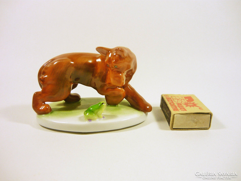 Herend, terrier dog with frog 11.2 Cm hand painted porcelain figurine, flawless! (P152)