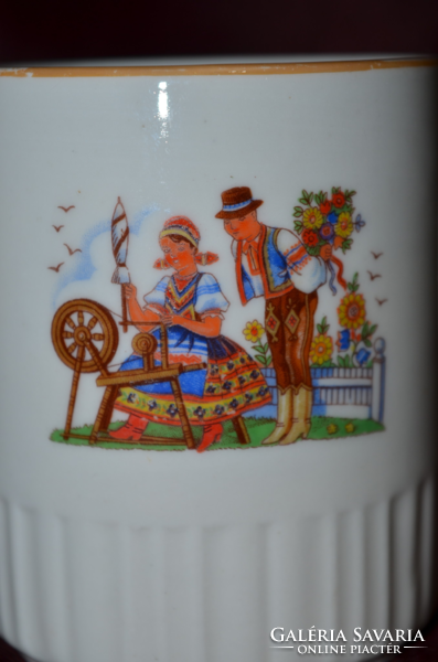 Zsolnay folk motif skirt mug 02 (dbz 0094)