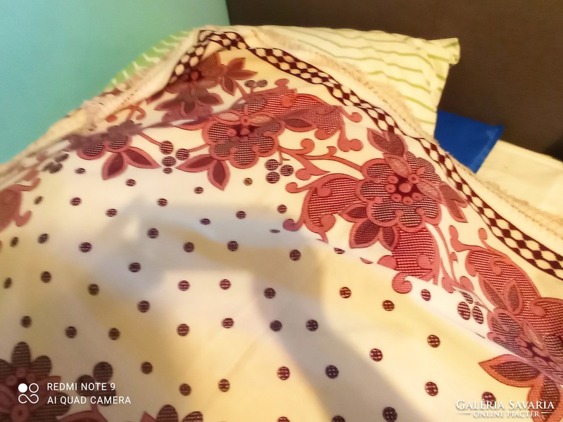 Tablecloth or bedspread