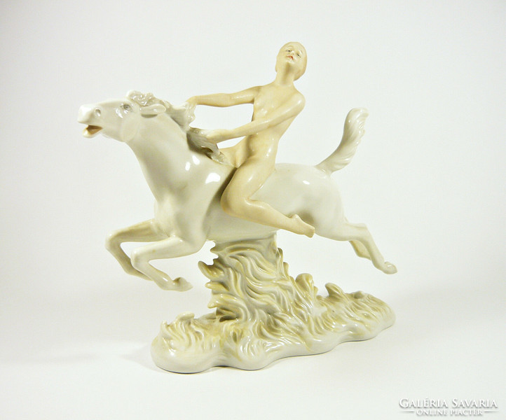 Wallendorf, a charming naked lady on horseback with a hand-painted porcelain figurine, flawless! (P205)
