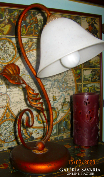 Fischer asztali lámpa