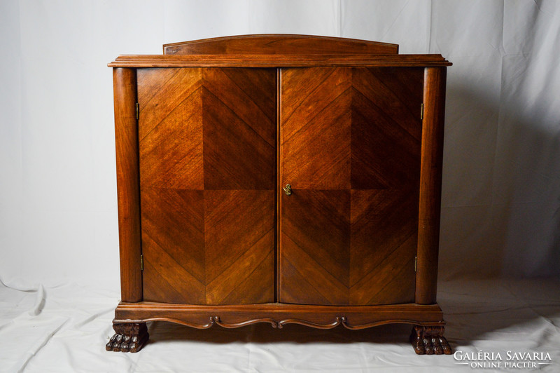 Antique Chippendale stall (restored)