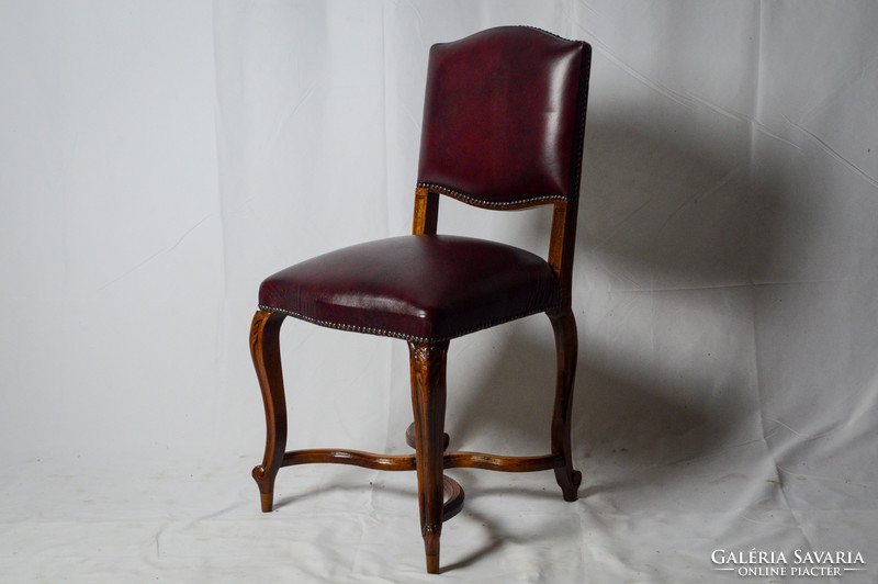 Antique neo-baroque chair (restored)