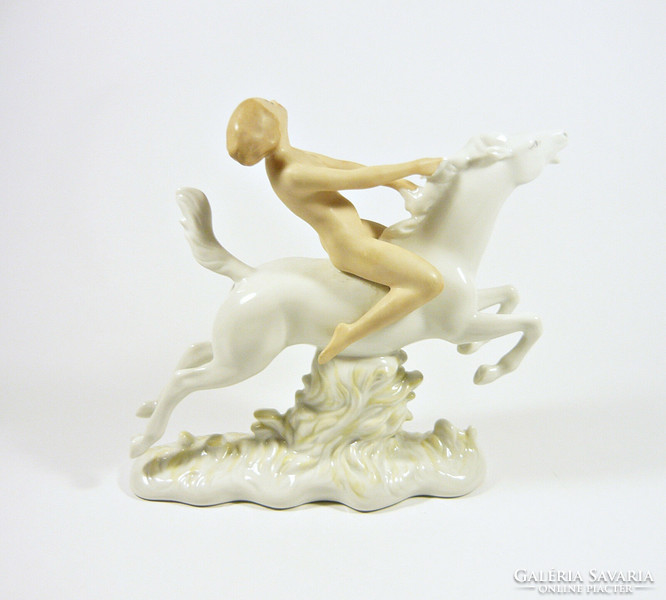 Wallendorf, a charming naked lady on horseback with a hand-painted porcelain figurine, flawless! (P204)