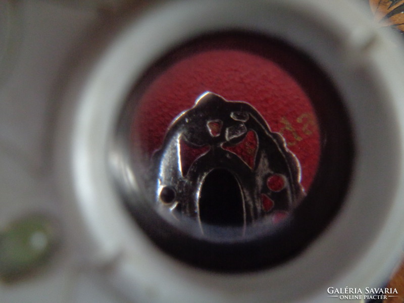 Silver pendant decorated with onyx and marcasite