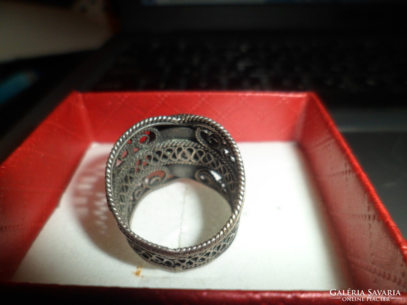 Filigree silver ring