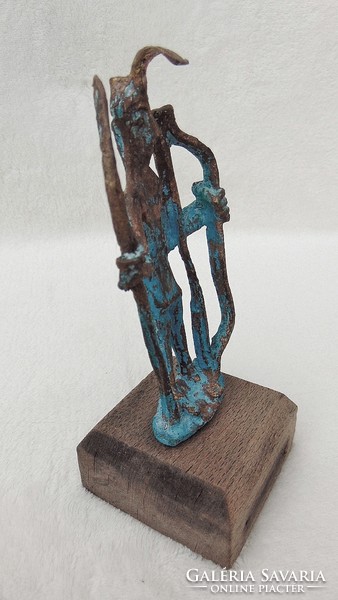 High quality bronze sculpture
