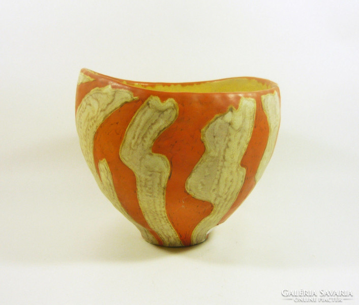 Gorka lívia, retro 1950s orange and white 18.8 Cm artistic ceramic pot, (g071)