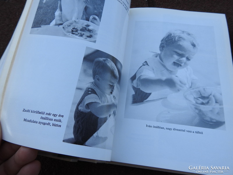 Szülők kiskönyve  -  Anyák könyve - Helga SZERELEM, SZEXUÁLIS ÉLET, SZÜLÉS, SZÜLETÉSSZABÁLYOZÁS