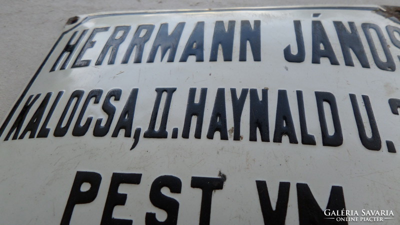 Enamel sign, nameplate from Pest county