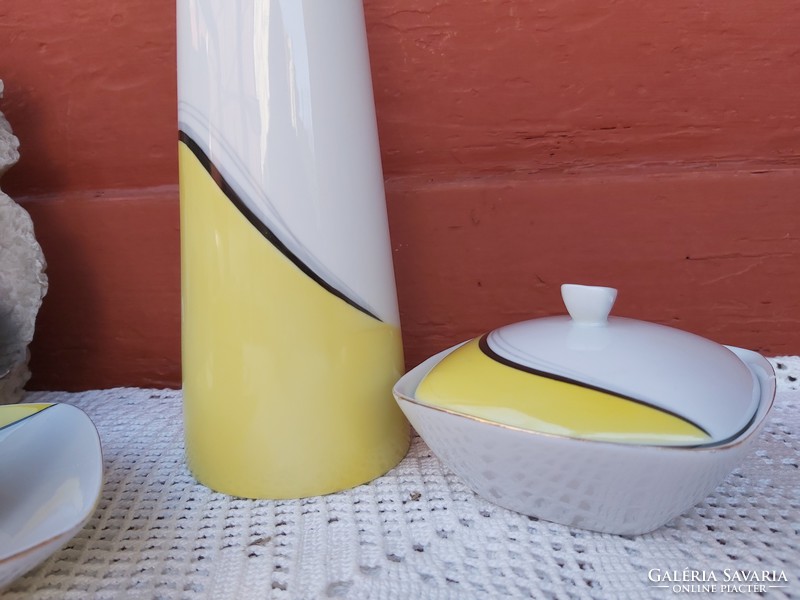Retro Hollóházi 4 db-os art deco sárga fehér fekete  Asztali szett váza, bonbonier  stb.