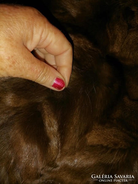 Szebbnél szebbek molett nálam  nagyon elegáns nyírt róka bunda alkalmi is 42 44  105 mellig 95 hossz