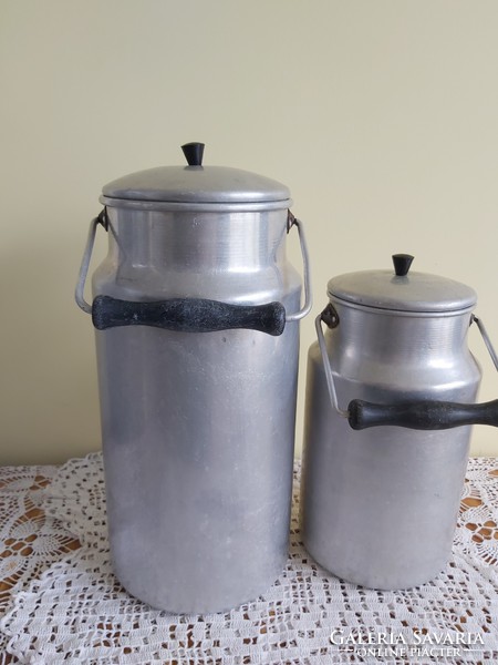 2 pcs aluminum aluminum large milk jug, jug, peasant decoration, nostalgia piece