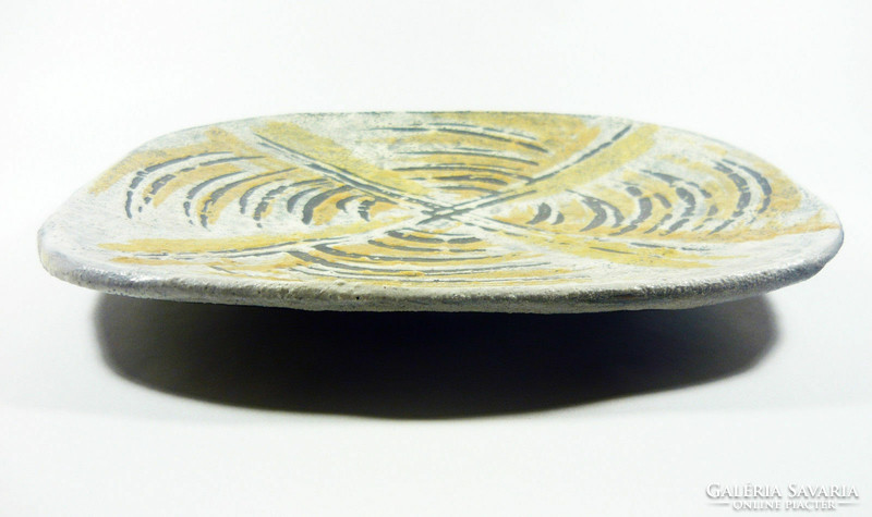 Gorka lívia, retro 1960 twisted motif yellow 29.1 Cm artistic ceramic wall plate, flawless! (G093)