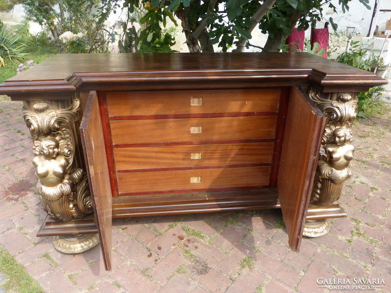 Baroque stil sideboard