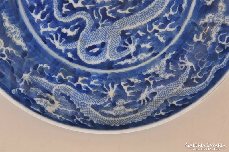 Antik kínai kék-fehér porcelán tál, Kangxi jelzés