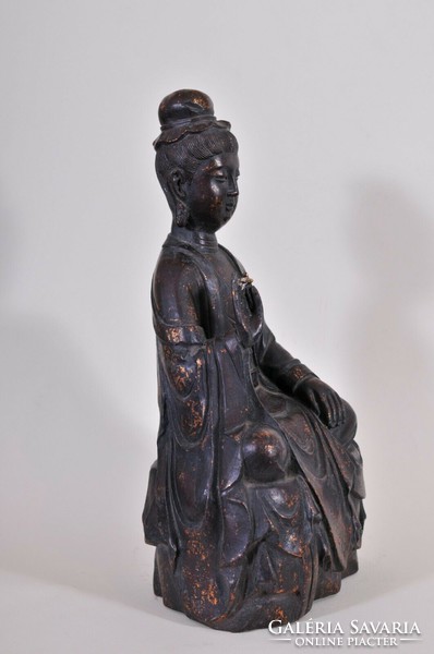 Antique Chinese guanyin