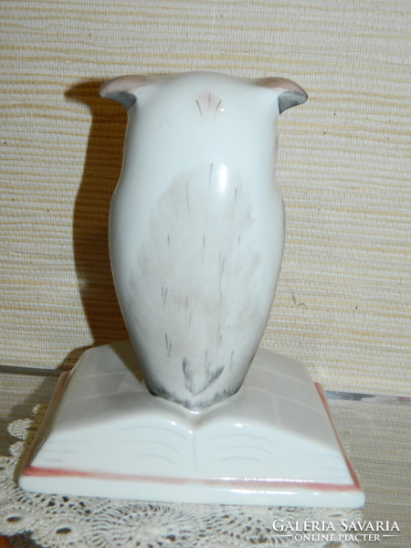 Aquincum book owl