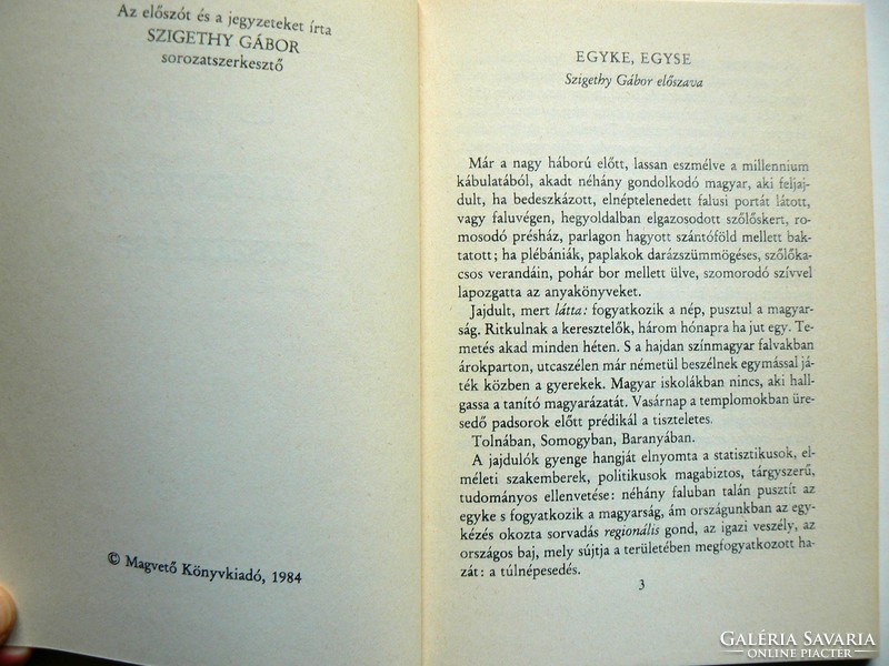 3 DB MAGVETŐ KÖNYV EGYBEN, ARANY L., FÜLEP L., KEMÉNY ZSIGMOND: A MOHÁCSI VESZEDELEM OKAIRÓL 1983.