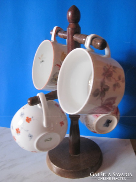 Wooden cup stand with 4 different tea cups!