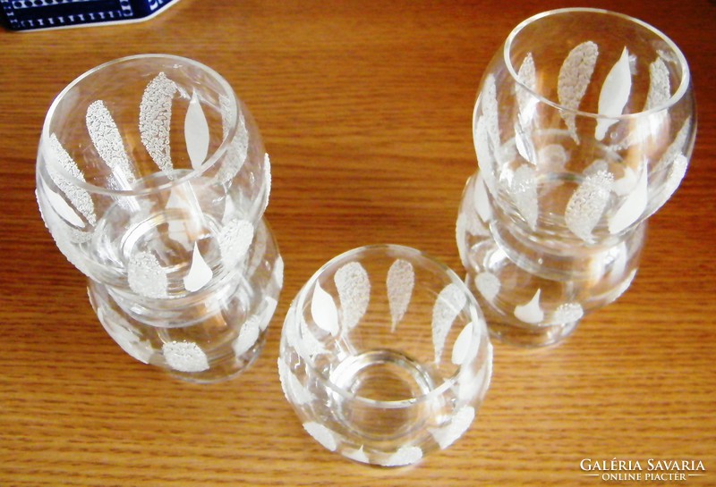 5 retro liqueur glasses 6 x 4 cm xx